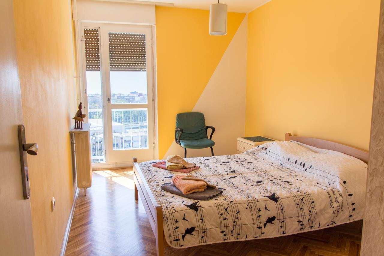Sunny Apartment Belgrade Luaran gambar